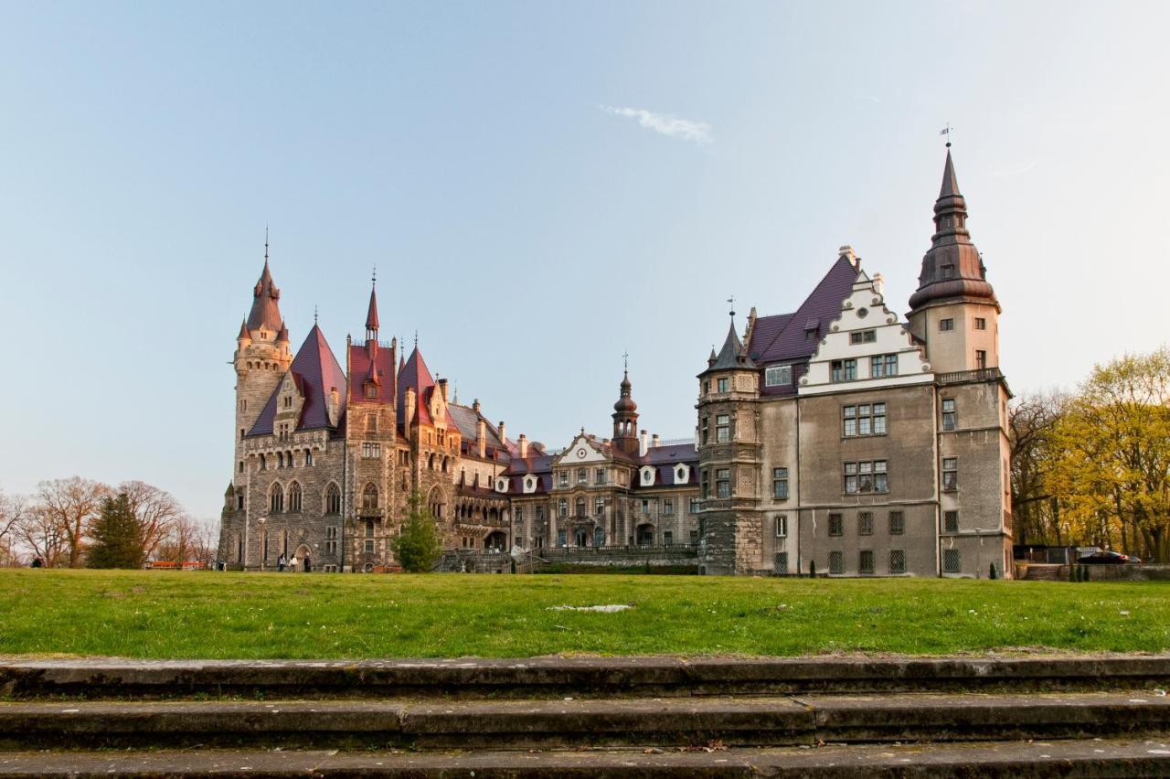 Hotel Moszna Zamek Exterior foto